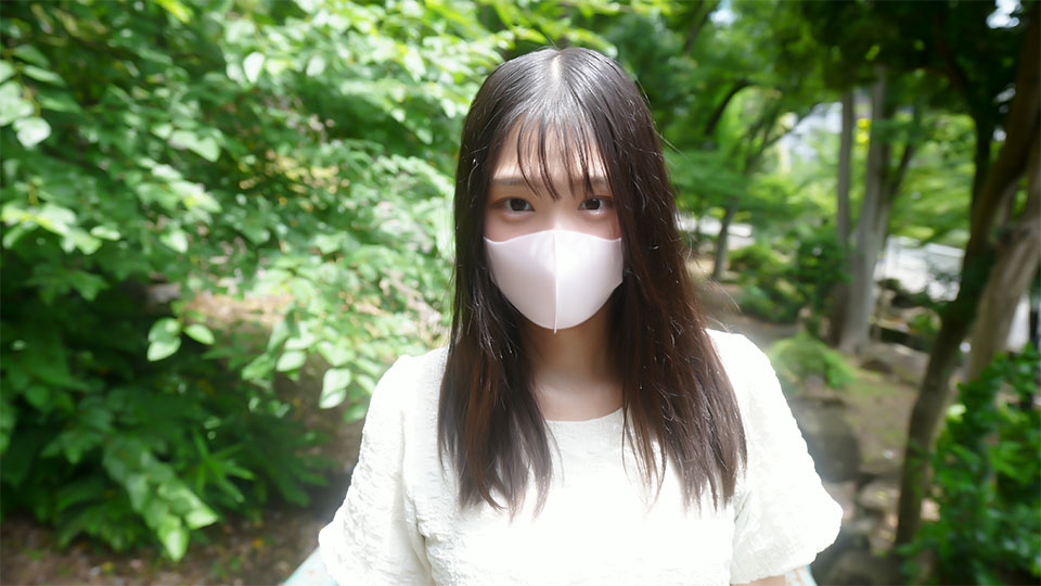 FC2-PPV 1９才！、G罩杯、完全初撮影、天然物、纯洁、彼氏以外の经验一切无し