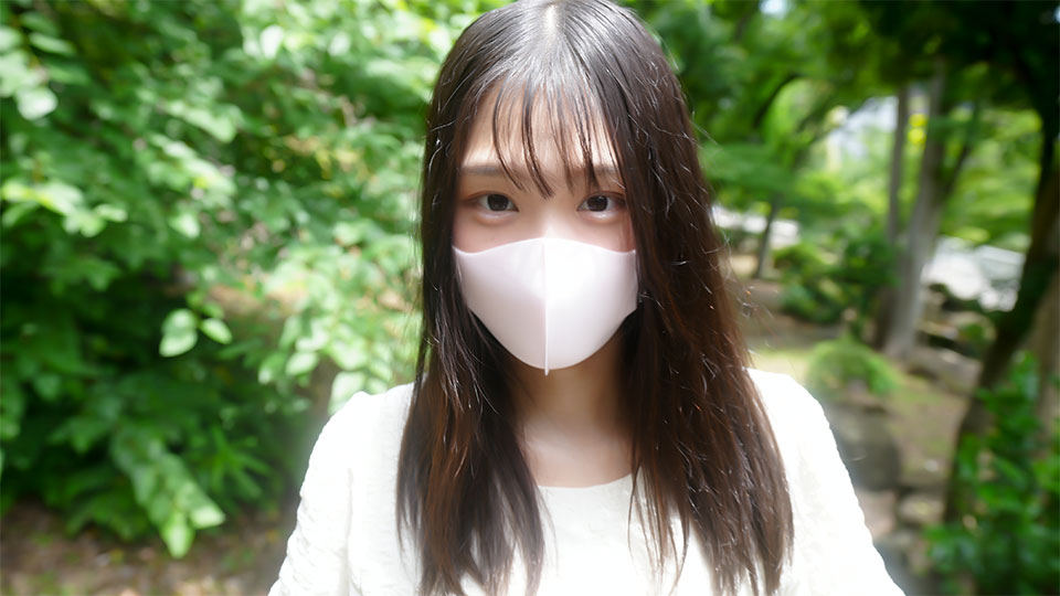 FC2-PPV 1９才！、G罩杯、完全初撮影、天然物、纯洁、彼氏以外の经验一切无し