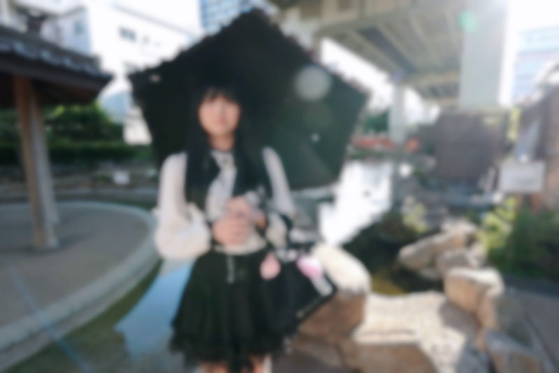 FC2-PPV 如同洋娃娃般外貌的奇迹般18岁。