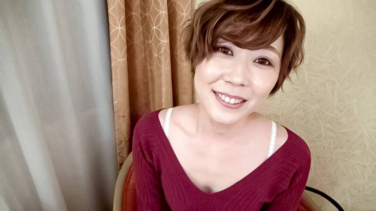 FC2-PPV 【ねねｻﾝ / 个撮】出勤前の极上ｷｬﾊﾞ嬢を酒店に连れ込んス！