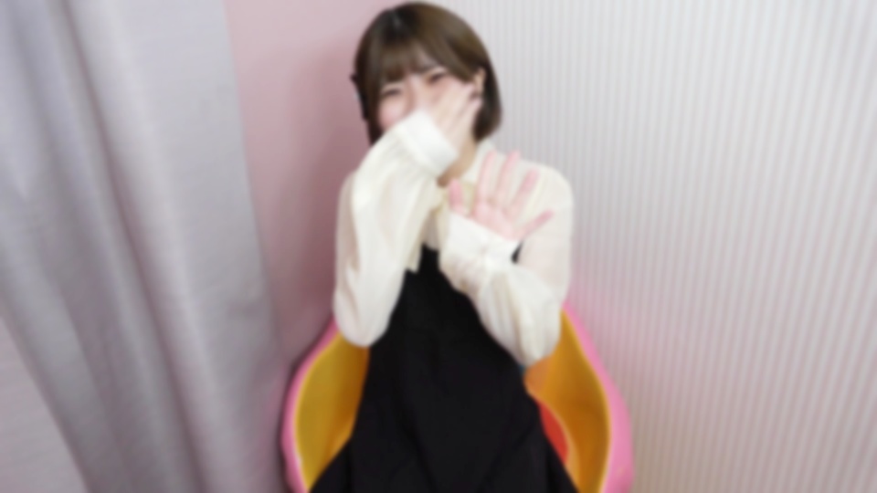 FC2-PPV 【初撮り】小柄で短发カットの看护