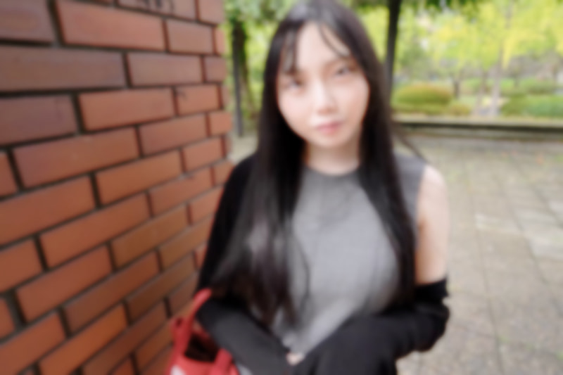 FC2-PPV 【初撮り】【偶像】売りの曾经的偶像が梦