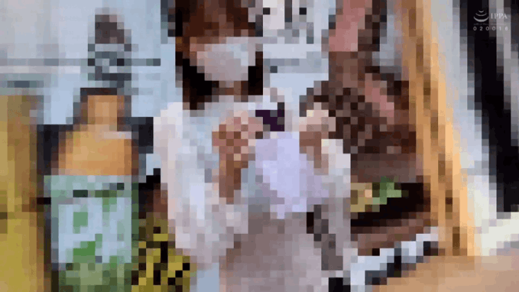 FC2-PPV 确定！都合の良すぎる人妻発掘！