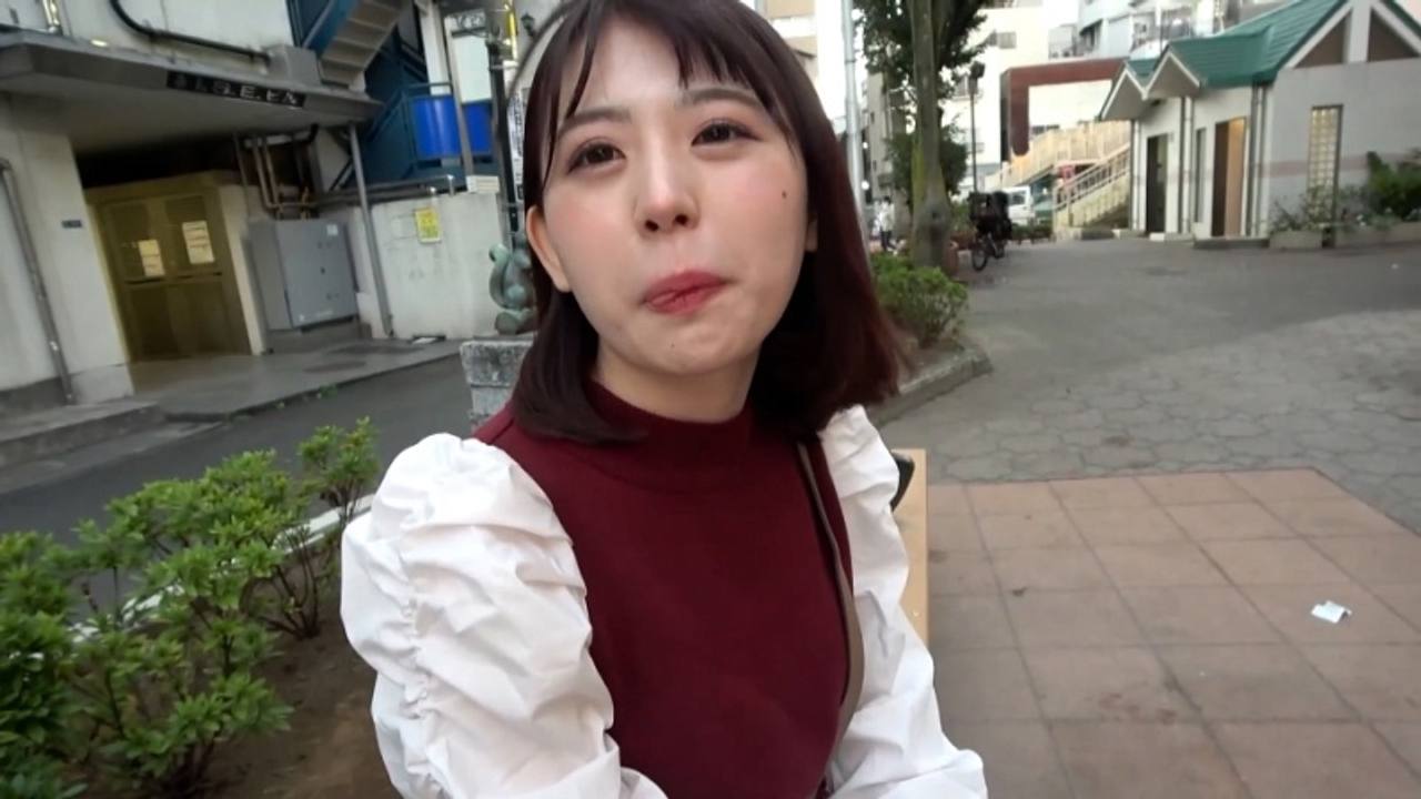 FC2-PPV 被搭讪的保育员超赞的！