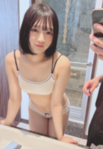 FC2-PPV 芸能界の深い闇。清纯派地下偶像の首次亮相。