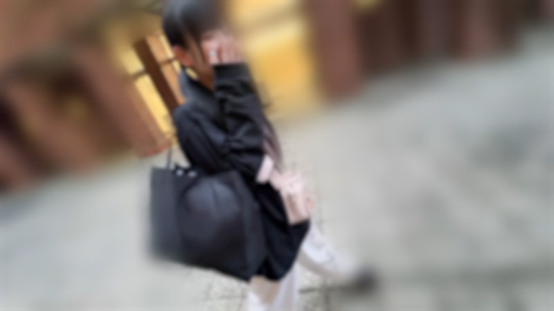 FC2-PPV 【顔出し解禁】惊异の30回以上芋大〇生。