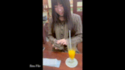 FC2-PPV ①【そら18岁】なま・黒髪色白・偶像级美女。SNSで仲良くなった偶像级の美女と喫茶店でし