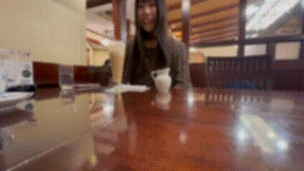 FC2-PPV ①【そら18岁】なま・黒髪色白・偶像级美女。SNSで仲良くなった偶像级の美女と喫茶店でし