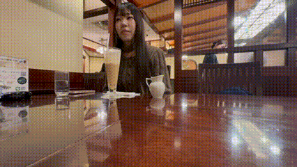 FC2-PPV ①【そら18岁】なま・黒髪色白・偶像级美女。SNSで仲良くなった偶像级の美女と喫茶店でし