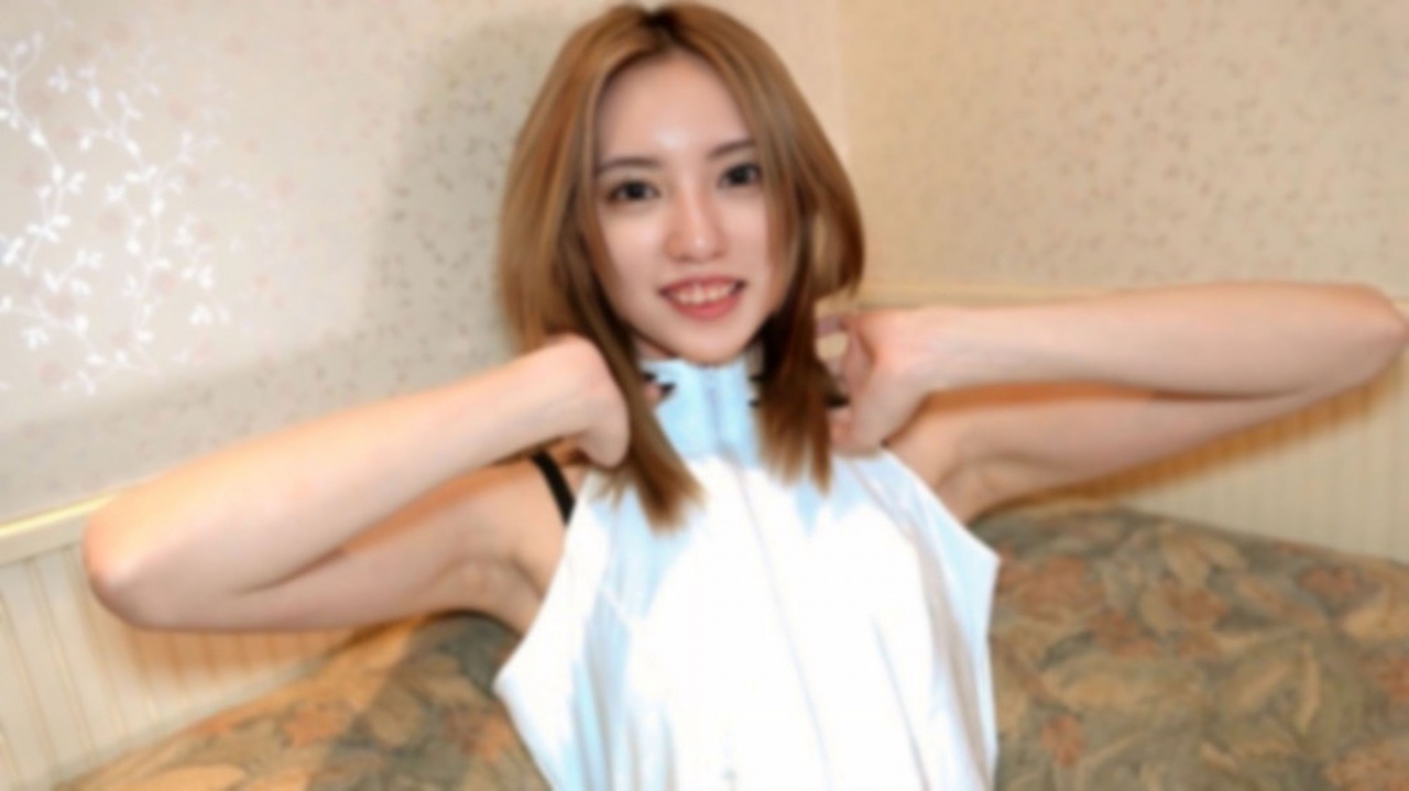 FC2-PPV 【无】闪亮的のレースクイーン戏服が似合い过ぎ美形苗条美女！