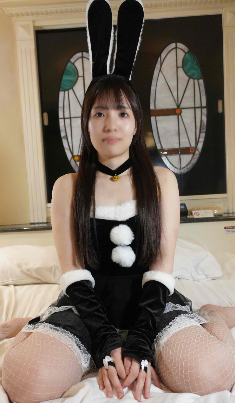 FC2-PPV 【无修正】圣なる夜にド圣诞老人降临・第2章！