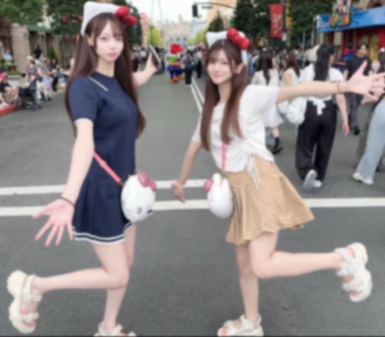 FC2-PPV ※顔出し解禁【伝说】 高からの同旧生のﾕｲ＆ﾋｶﾙのﾊｰﾚﾑ