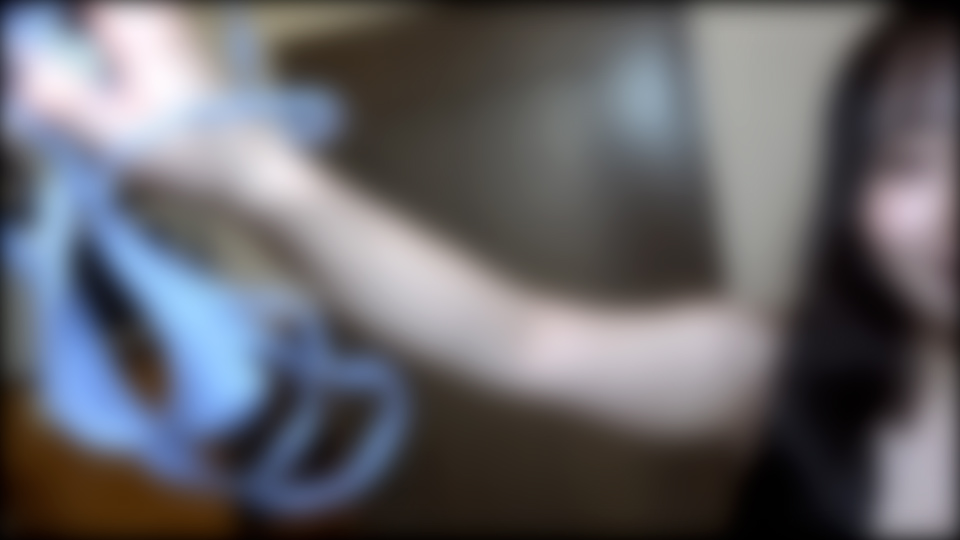 FC2-PPV ♀197 H罩杯20岁まい酱に半外半！