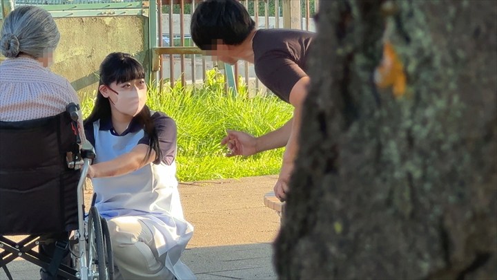 FC2-PPV 【介护士】温和マジメ系H罩杯介护士