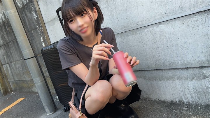 FC2-PPV 【病んでる系】软萌依存系地下宅女