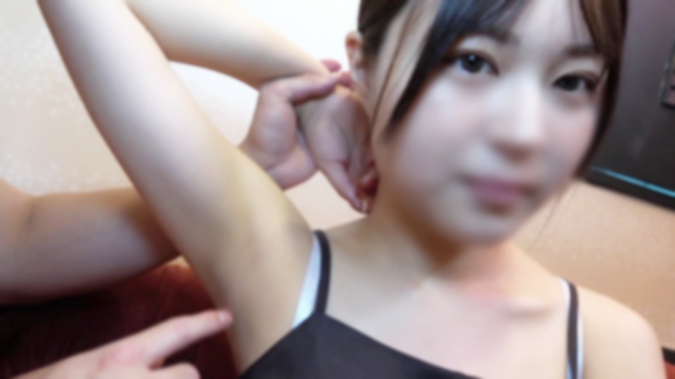 FC2-PPV 【超级稀有】甜蜜恋爱映像。可爱制服姿