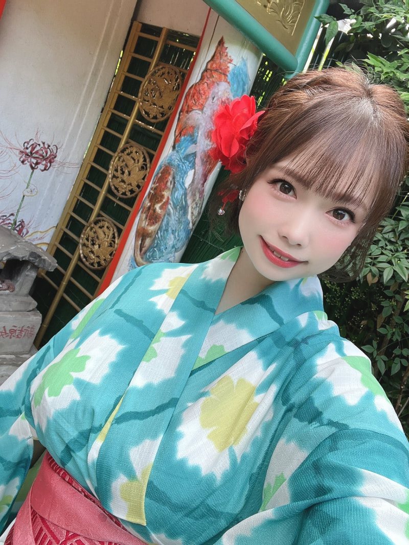 睽违12年……那位童颜大白兔的「初恋少女」竟然要复出了!