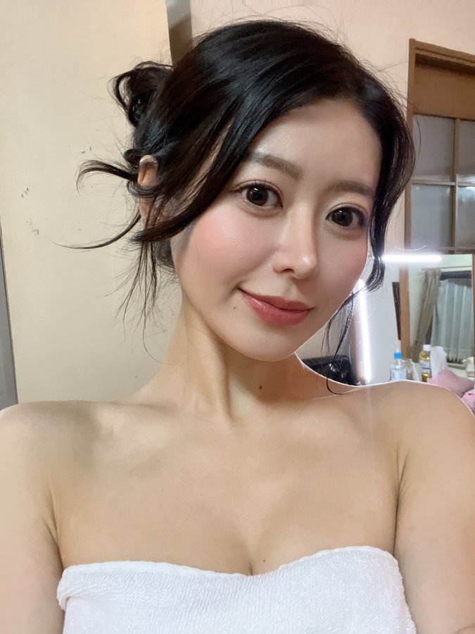 筱原伊代(篠原いよ)出道作品番号及封面，筱原伊代个人简介-图片12