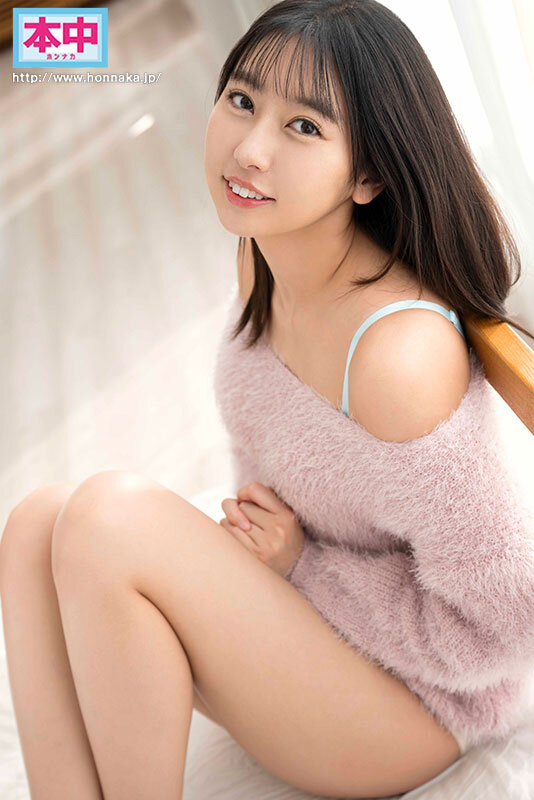 2024《7月新人AV女优完整版》，光属性美少女下海！