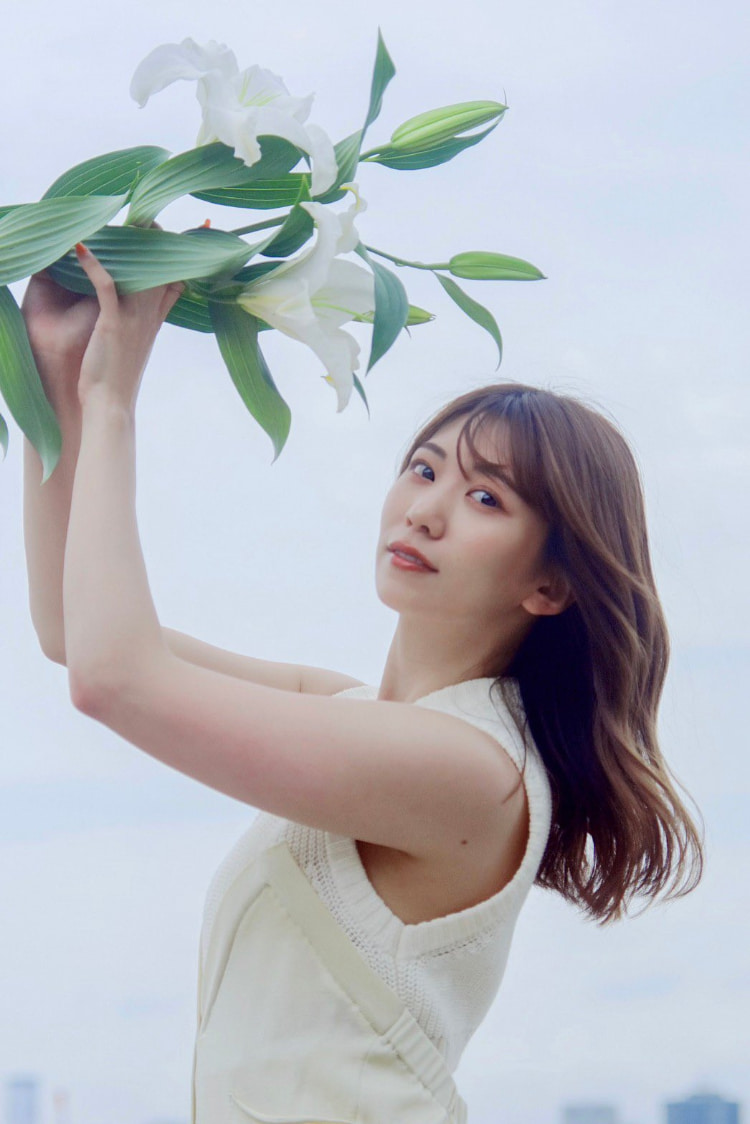 山岸あや花(山岸绮花)发文了：我还没有引退喔！