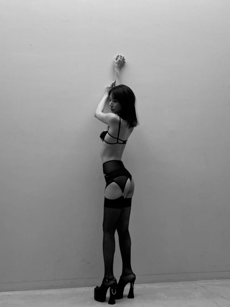 河北彩伽作品SONE-763发布！打巴掌、踩棍儿……戴眼镜的「文系美女」这次有够痴！-图片10