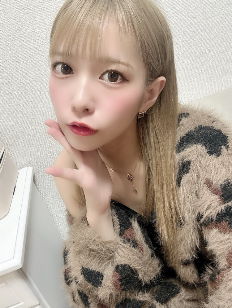 和出道时长得不一样了？円井萌華(圆井萌华)这么说……-图片6