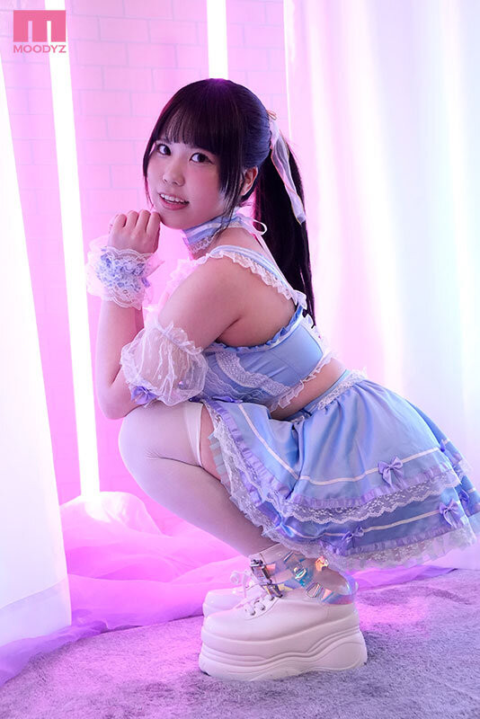 2025《1月新人AV女优完整版》，王道Ｉ杯写真偶像转战AV！