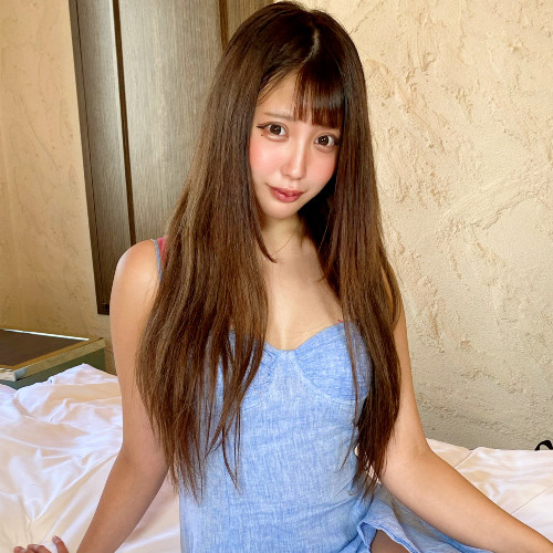 FC2-PPV这位高身长的美白辣妹竟然是之前一片就消失的顶级新秀！