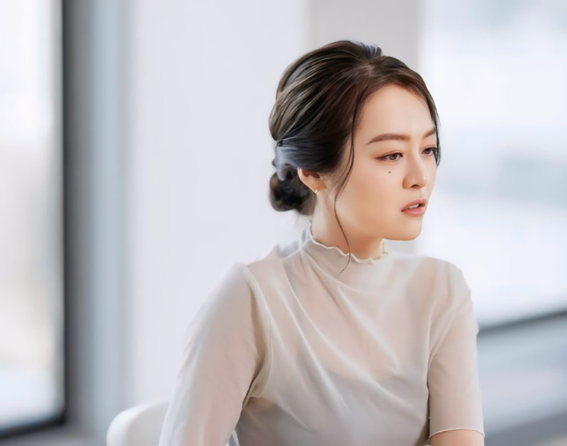 因为是女优……所以暧昧的对象不愿意和她交往!