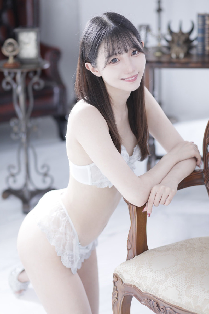 不和姐姐一起拍‘Little Movie’了！170公分大长腿的她现在要……-图片4