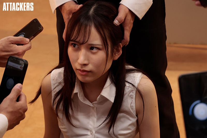 朝宮ラナ(朝宫来奈)作品SAME-175发布！一片限定！170公分大长腿的赛车皇后！-图片2