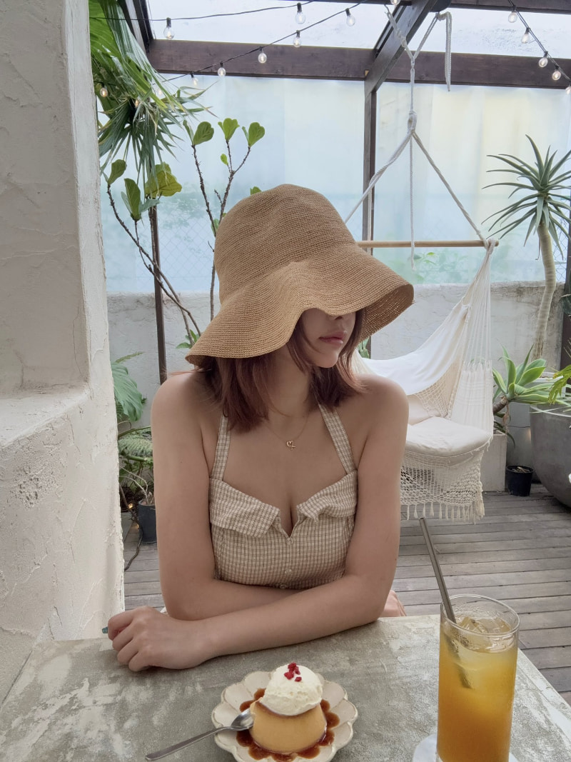 六本木第一女公关拍‘Little Movie’是掉漆？但8MAN那位新人れん(恋)是……-图片11