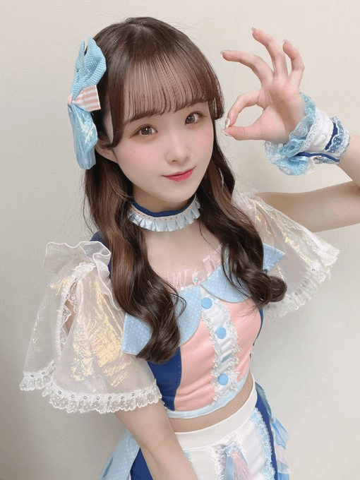 (FC2-PPV-4673073)解密！那位被无码卖家捕获、第一次在大家面前脱光衣服的主播是？-图片17