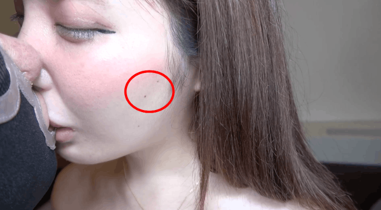 FC2-PPV这位高身长的美白辣妹竟然是之前一片就消失的顶级新秀！