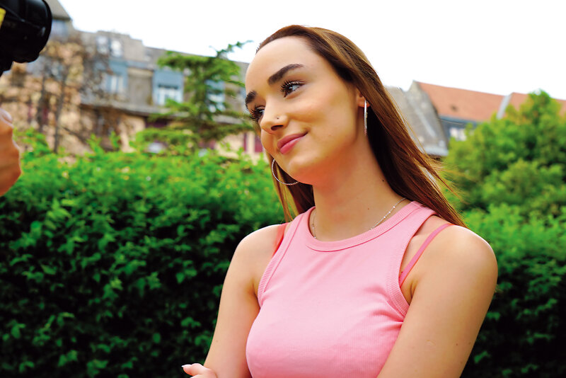 イザベラ・デラ，アリス・ザフェル，キャット・スクィット，共演作品HUSR-288发布，封面及作品信息！-封面