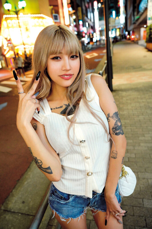 鳳カレン（凤可怜），碓井せりな，椿りか（椿莉香），共演作品GDTA-004发布，封面及作品信息！-封面