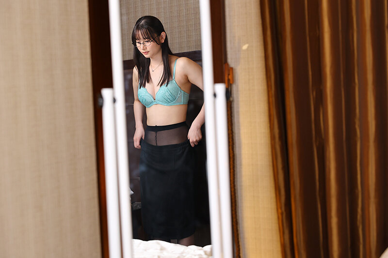 静河（靜河）作品URVRSP-405发布，封面及作品信息！