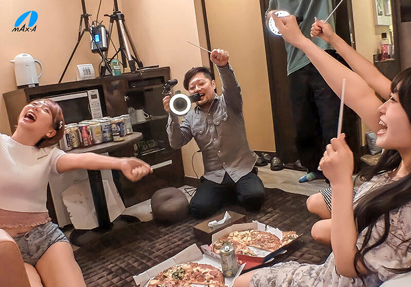 浜崎真緒（滨崎真绪），笠木いちか（笠木一香），三田サクラ（三田櫻），共演作品XVSR-831发布，封面及作品信息！