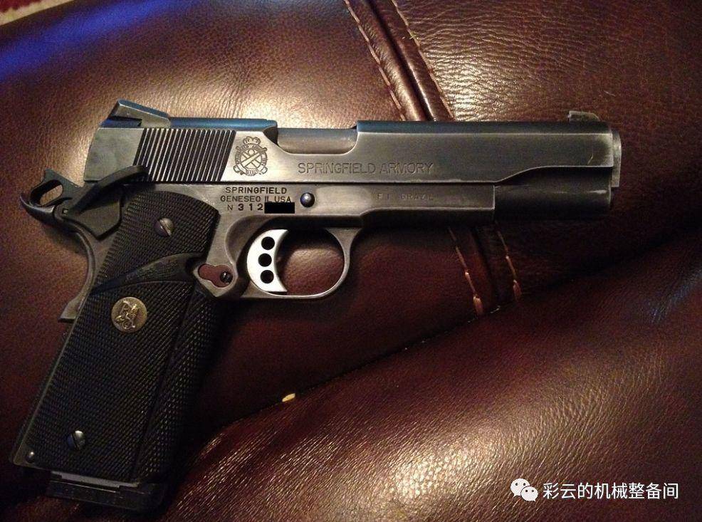 不喜欢M9！美国海军陆战队装备的现代版M1911手枪