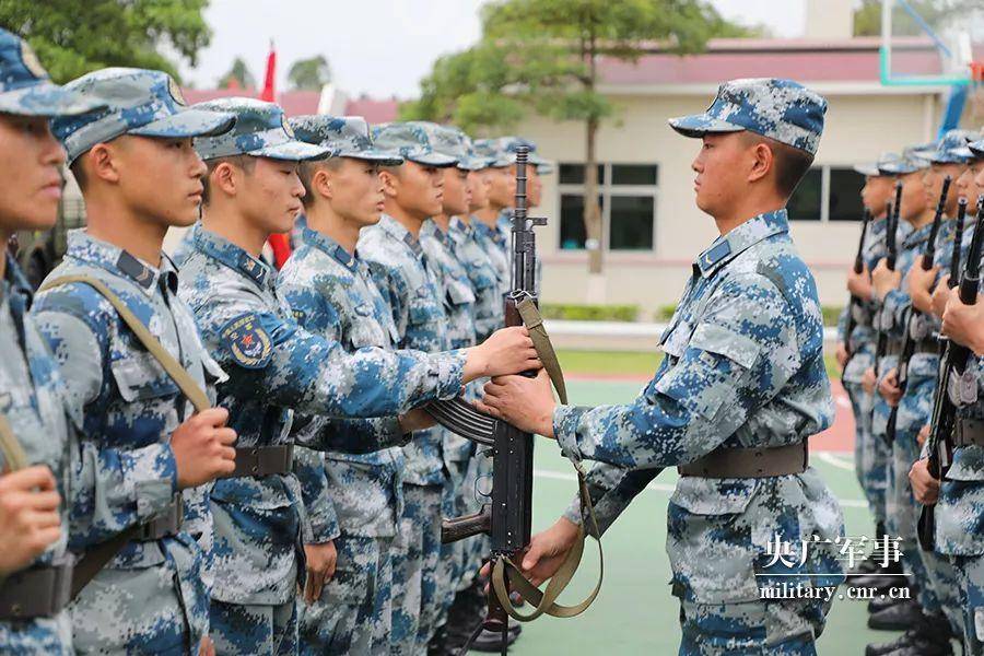 81-1步枪更受老兵欢迎，原因你绝对想不到！