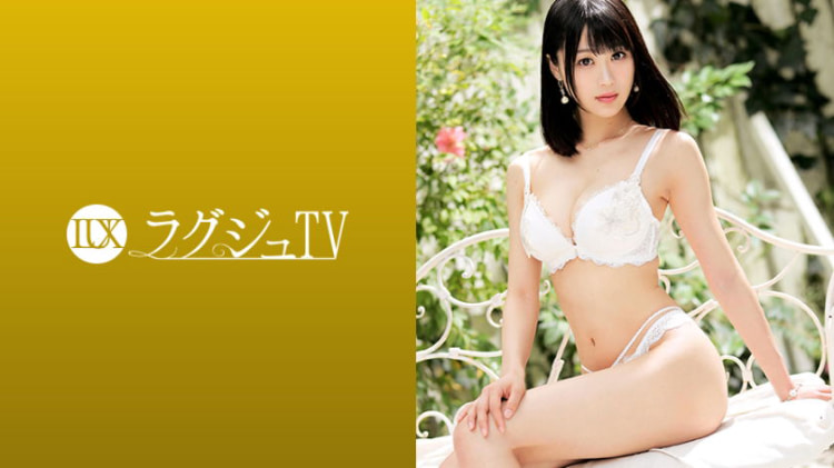 LUXU-1044：梁宫香苗 26岁，时装模特儿 ラグジュTV 1029