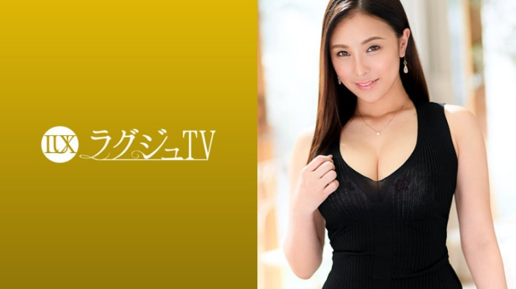 LUXU-1073：绫瀬唯香 31岁，高尔夫教练 ラグジュTV 1071