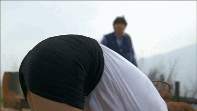 韩国19禁爱情动作电影《女人的战争》GIF剧情动态图解