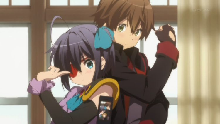 chuunibyou_demo_koi_ga_shitai-10-yuuta-rikka-cosplay-pose-comedy-eyepatch-fun.jpg