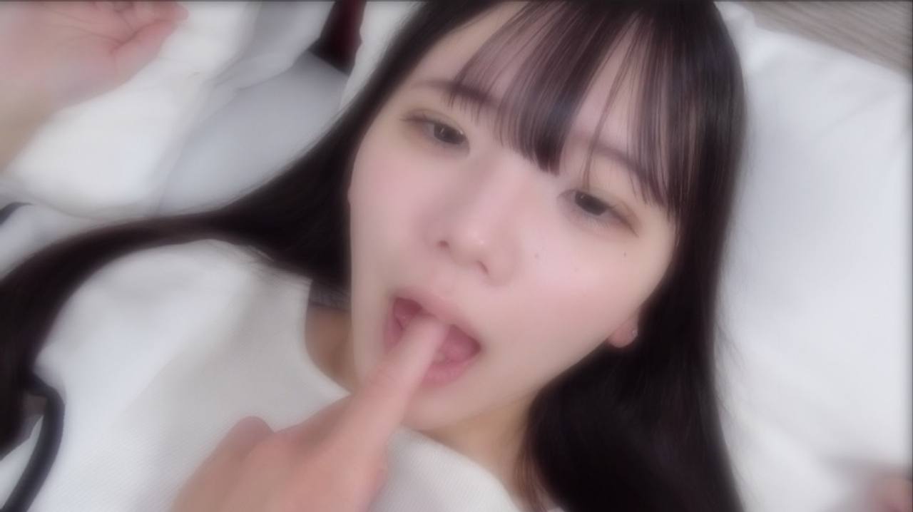 【素人】偶像颜值正妹！「白虎嫩体」模样更惹火！