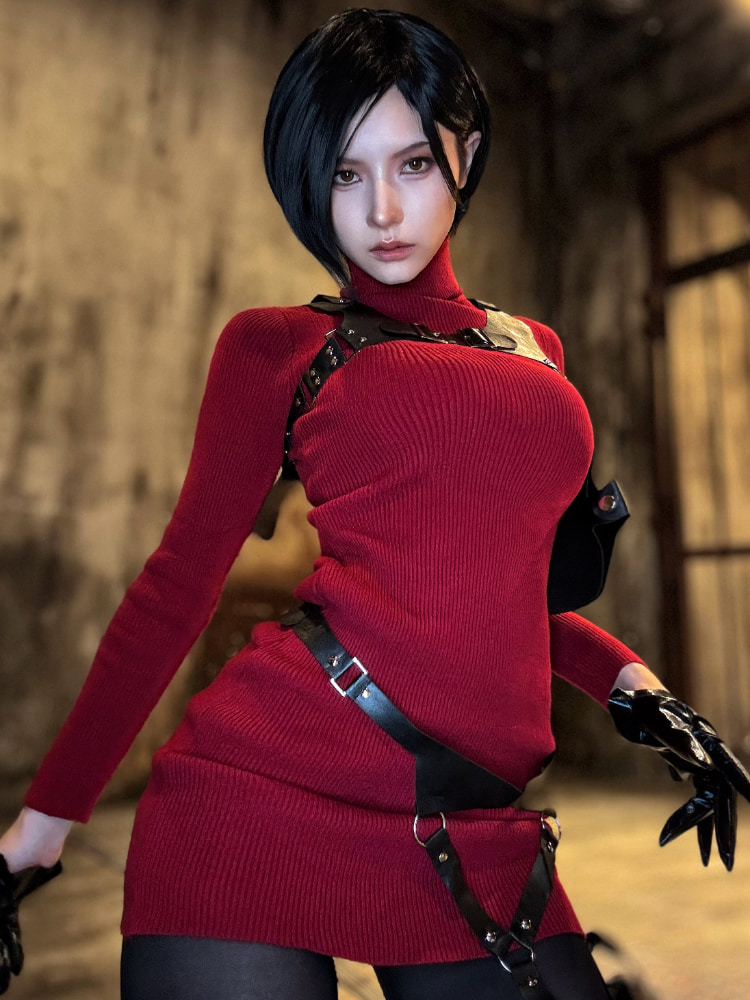 Coser真实还原《沉默之丘f》深水雏子！随手拿武器给人最强女高中生氛围！