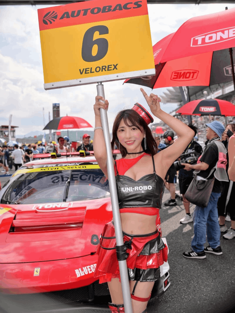 Ｉ奶肉感不减！色气感藏不住《市原薫》依然是最棒的妄想系女友！