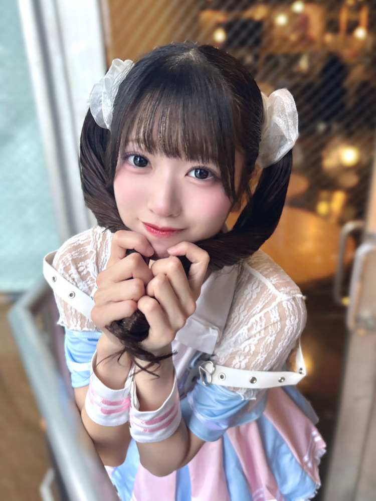 有养柴犬的美女《小柴あいり》也是小狗可爱颜！阳光美少女的形象代表！