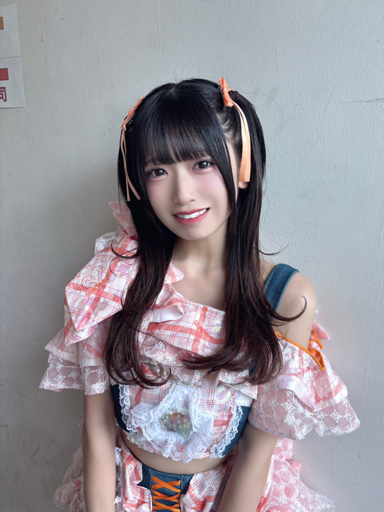 有养柴犬的美女《小柴あいり》也是小狗可爱颜！阳光美少女的形象代表！