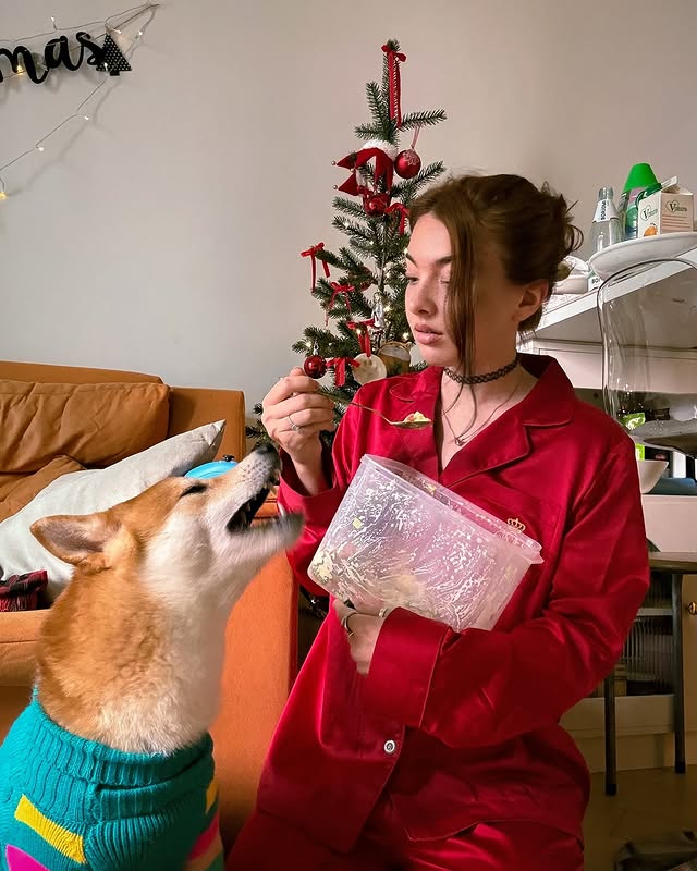 在香港爆红的异国美女《EVA BOGUT》超丰满好胸遮蔽你的双眼！